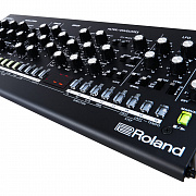 ROLAND SE-02